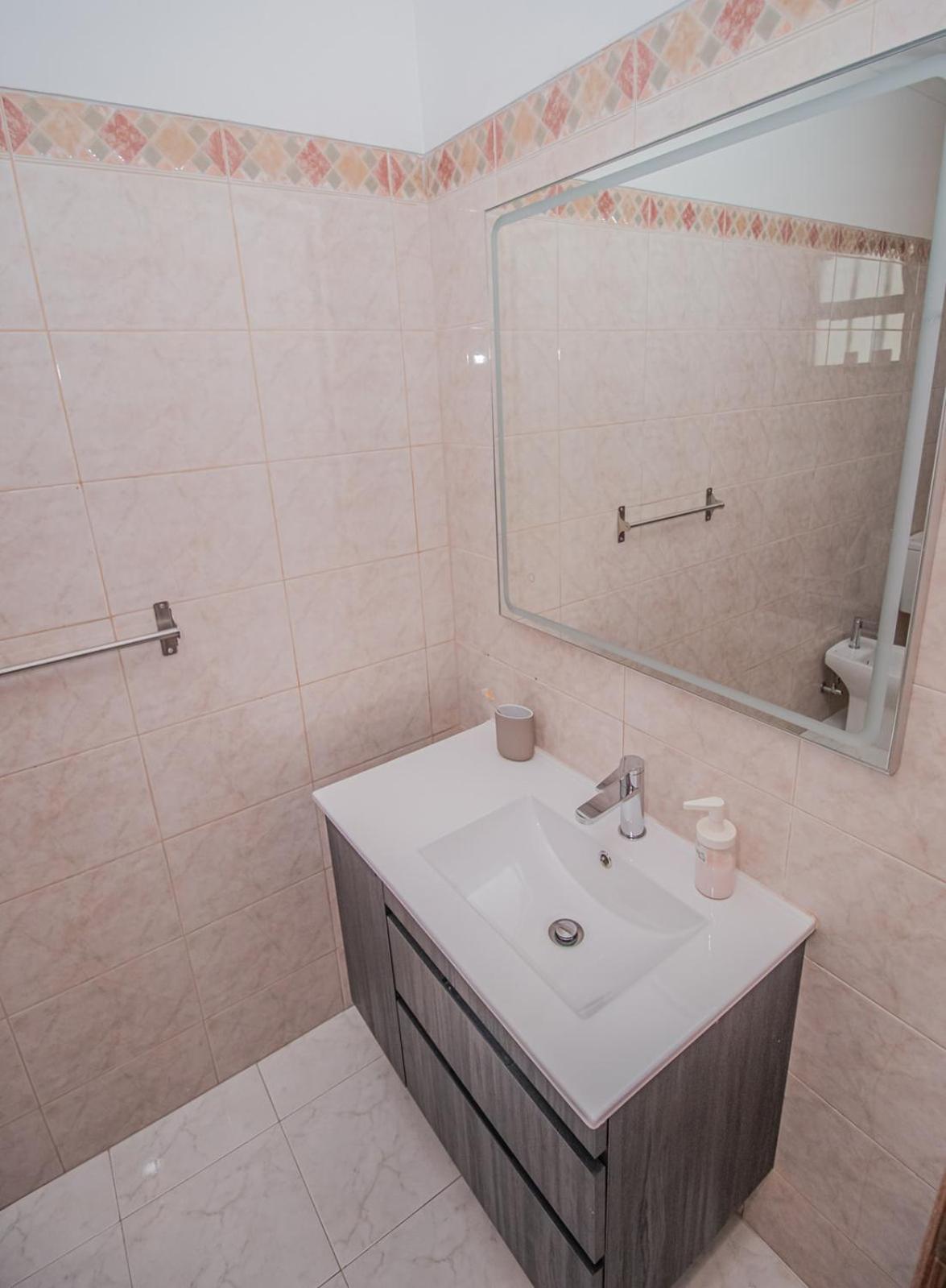 Charming Private Rooms In An Apartment A1 Penha - FAO Exterior photo